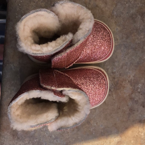 Baby Uggs - Picture 4 of 9